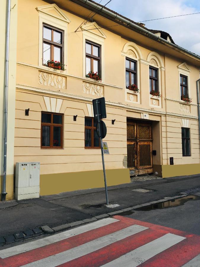 Classic Home Sibiu Exterior foto