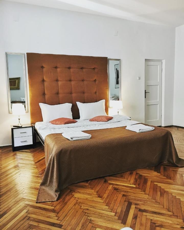 Classic Home Sibiu Exterior foto
